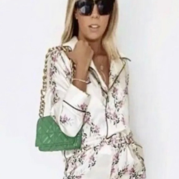 Zara Tops - ZARA Dress Shirt Blouse Outfit MEDIUM